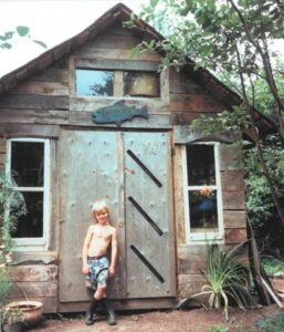 Single Mom Begins Off-Grid Cabin Living with Hard Work and Joy Image